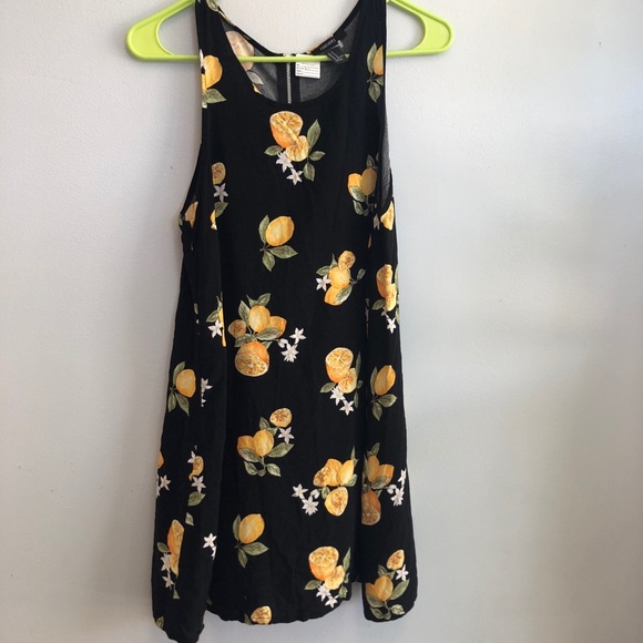 Forever 21 Dresses & Skirts - Forever 21 Lemon and Floral Swing Shift Dress